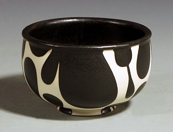 sco 0069 black and white small bowl