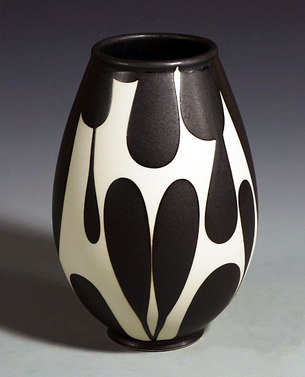 Sam Scott, Black and White Large Vase
2017, porcelain