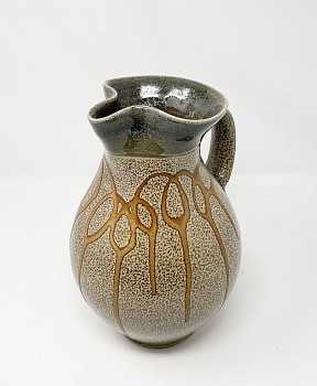 hew 0008 quart pitcher 2