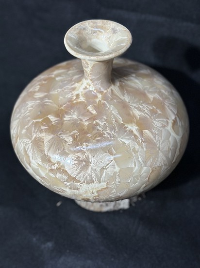 Charlie  Knapp, Crystal Vase
2024, clay