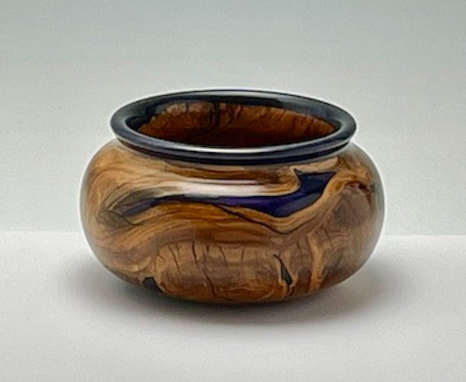 Troy Thompson, Purple Apple Burl Bowl
2024, Apple burl & resin