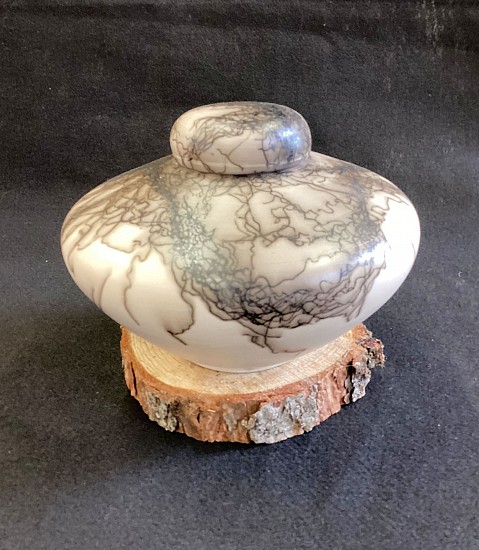 Charlie  Knapp, Traditions
clay