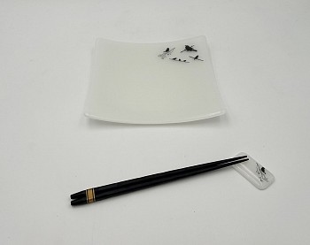 telf 0065 sushi plate set 2 chop sticks and chop stick rests