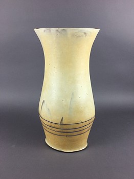 jas 0008 diamond vase