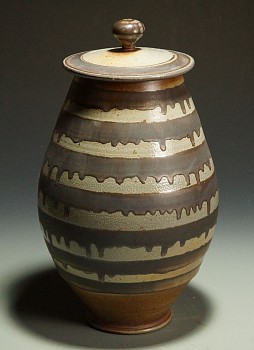 ting 0004 large lidded vessell